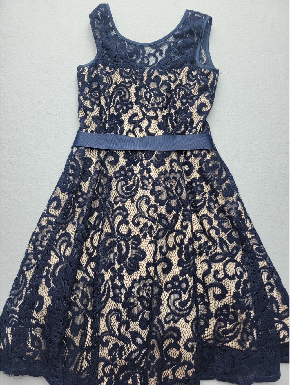 Betsy & Adam Women's Dress Size 6 Navy Trapeze Mini Sleeveless Lace Made in USA
